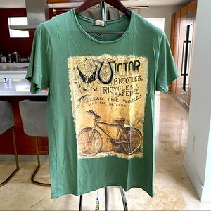 Modus Greek T-Shirt Green